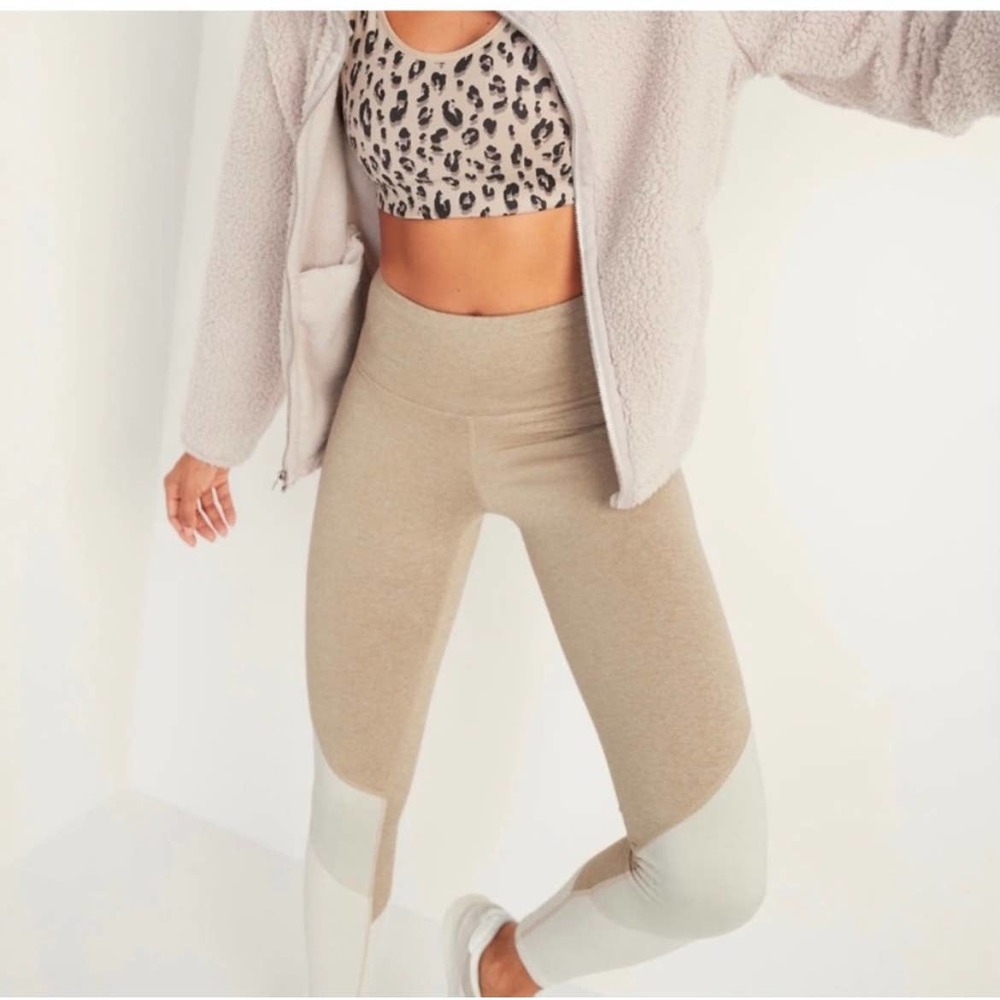 Old Navy Active Cozecore High Waisted Colorblock Leggings Tan Cream Size Large